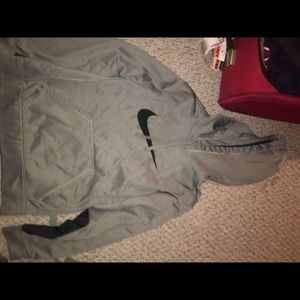 nike hoodie